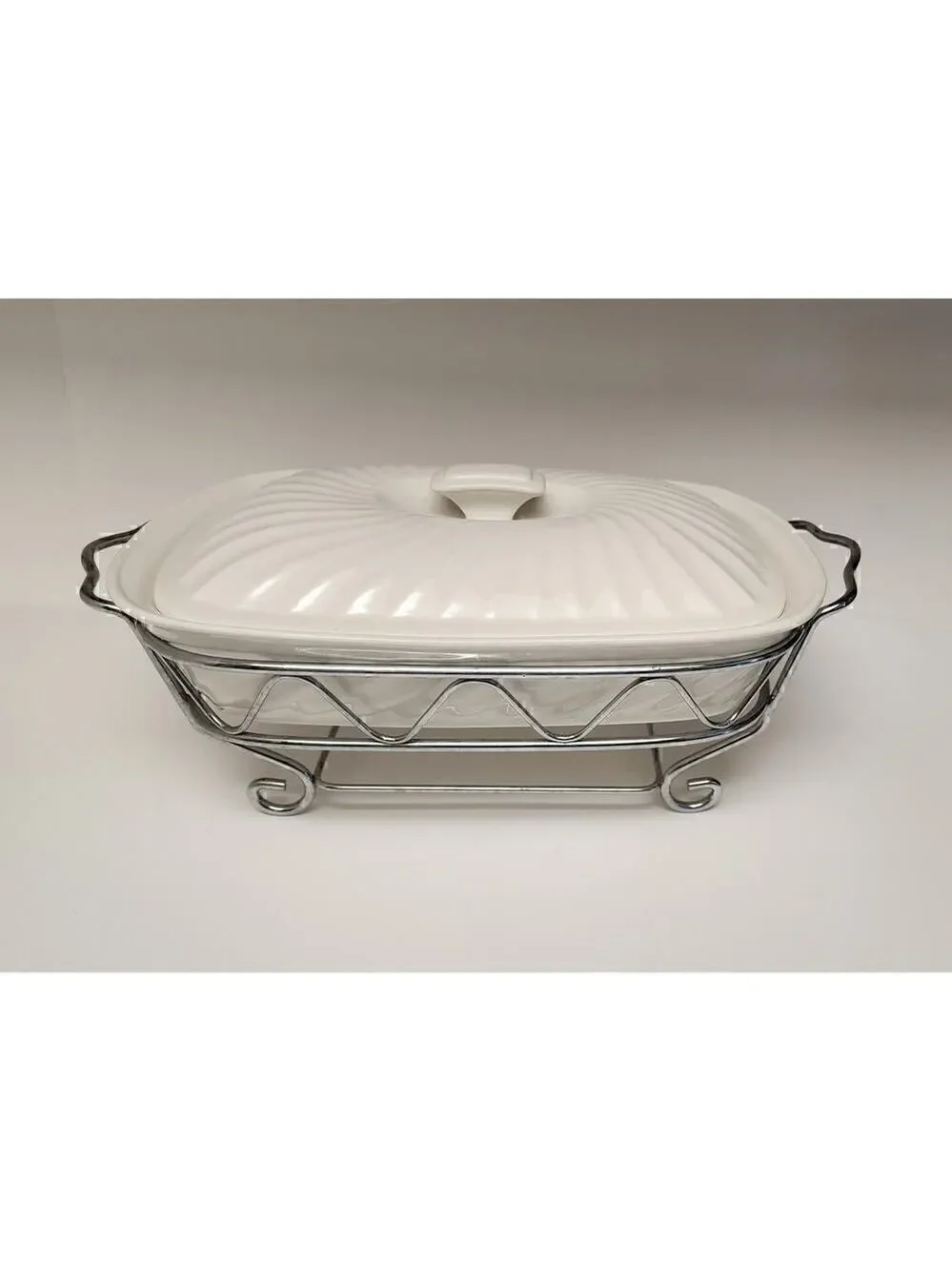 Godinger Rare Vintage 2 Quart Rectangular Covered Porcelain Baker W/Serving Rack